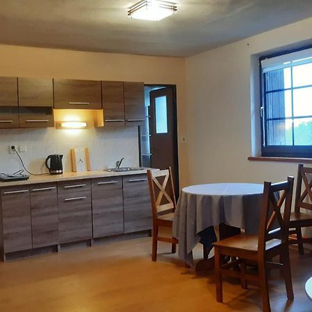 Budha Apartma Jirikov  Екстер'єр фото