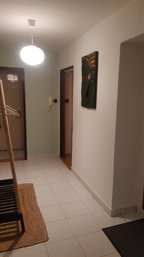 Budha Apartma Jirikov  Екстер'єр фото
