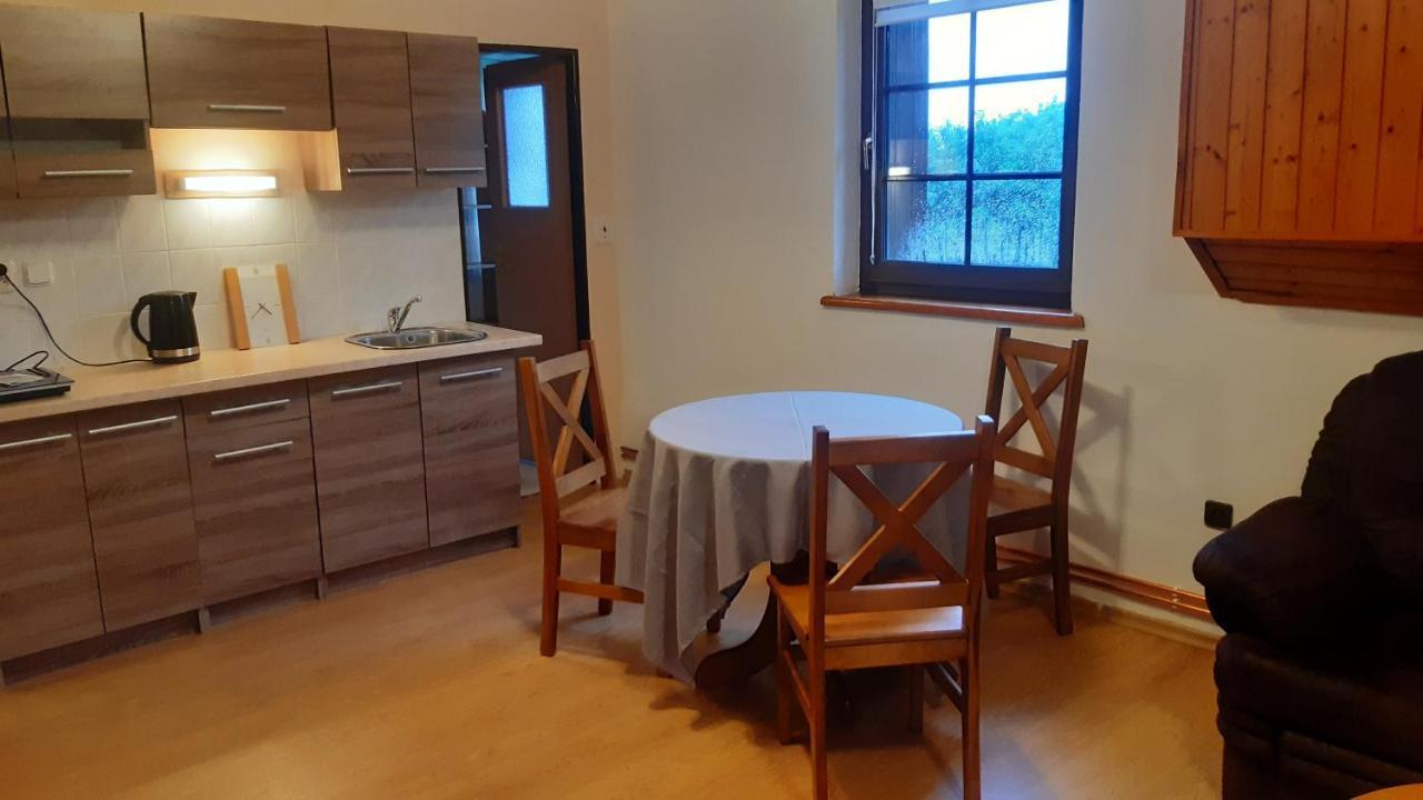 Budha Apartma Jirikov  Екстер'єр фото