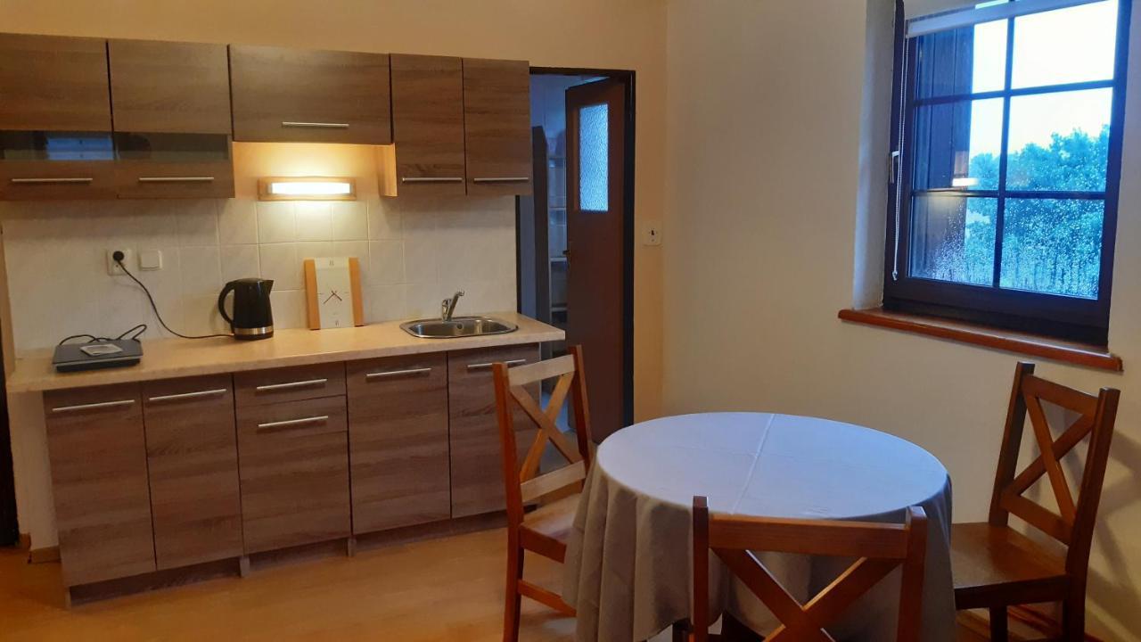 Budha Apartma Jirikov  Екстер'єр фото