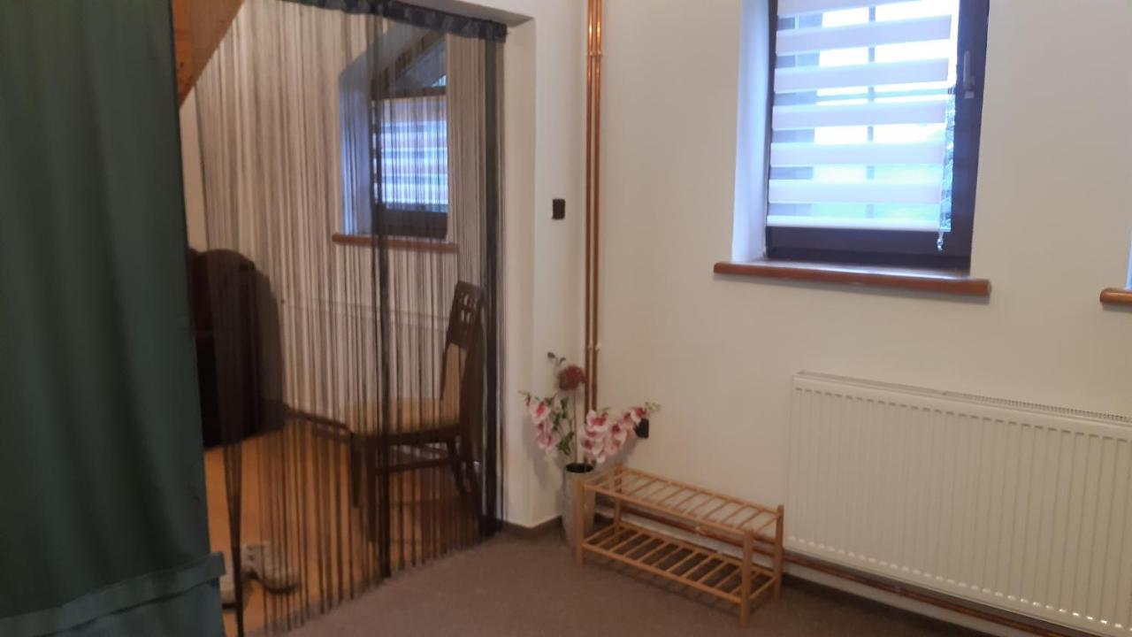 Budha Apartma Jirikov  Екстер'єр фото